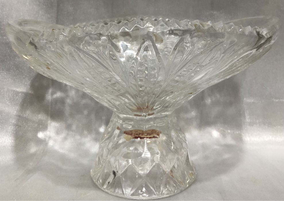 Советские хрусталь сатылады.