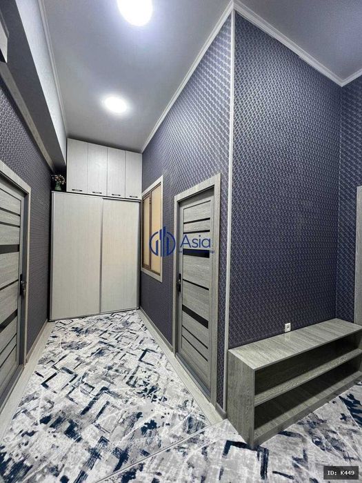 Srochna sotiladi 3x xonali 1-etajdan zamonaviy kvartira