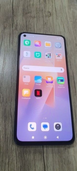 Pul zarurligi uchun sotyapman 256 talik xotirasi