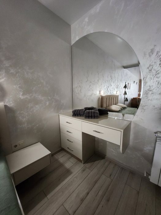 Дава се под наем Тристаен апартамент в Варна, Бриз - 93 кв.м за 2000 € - Снимка #7