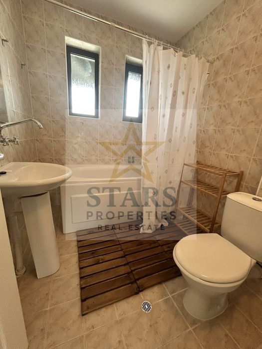 Продажба Къща гр. Балчик - с. Църква 134m² и двор 500m²