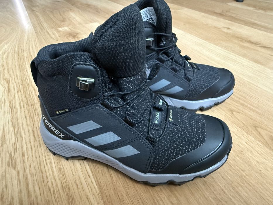 Детски обувки Adidas Terrex , нови