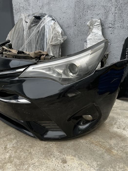 Toyota Avensis 2016