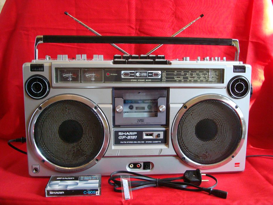 SHARP GF- 9191 X . Редкий 1978 год FM-108 Mz по заводу  Made In Japan.