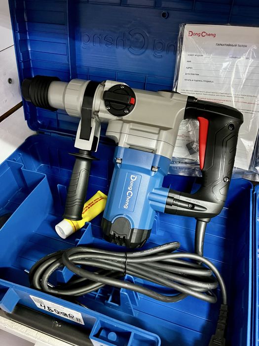 Перфоратор Донг-Ченг, DongCheng