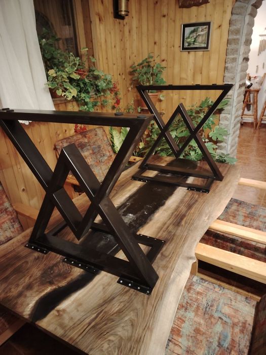 Метални крака за маса