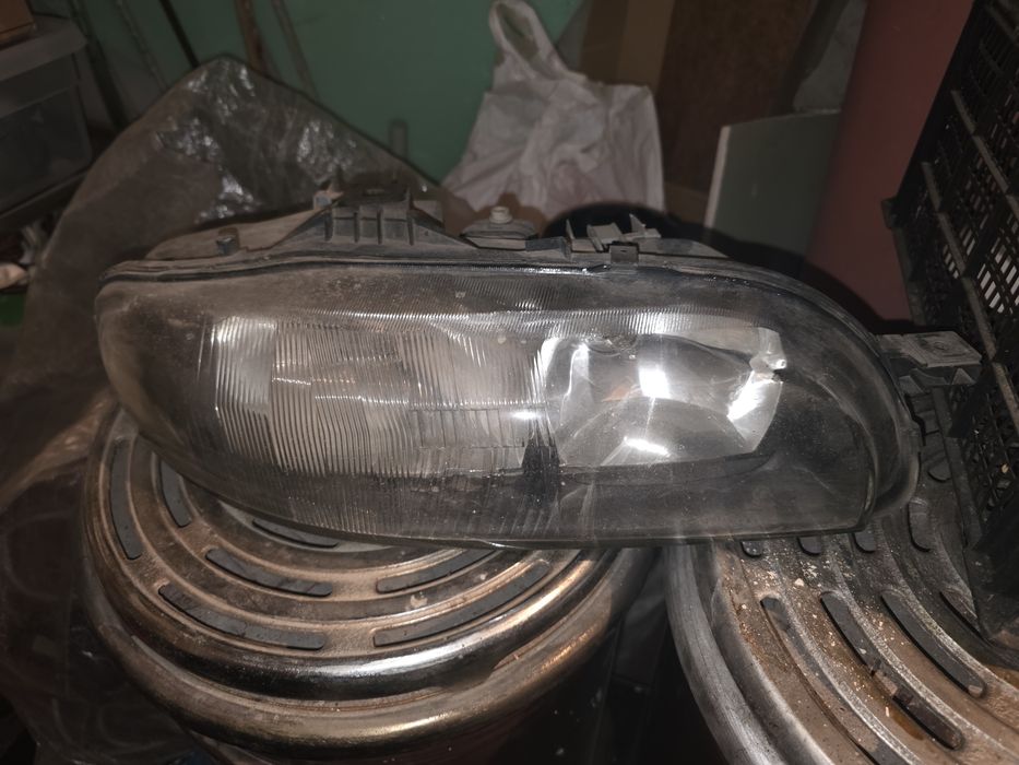 Фарове за Fiat Brava