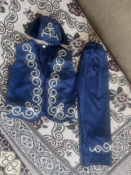 Продам национальный костюм