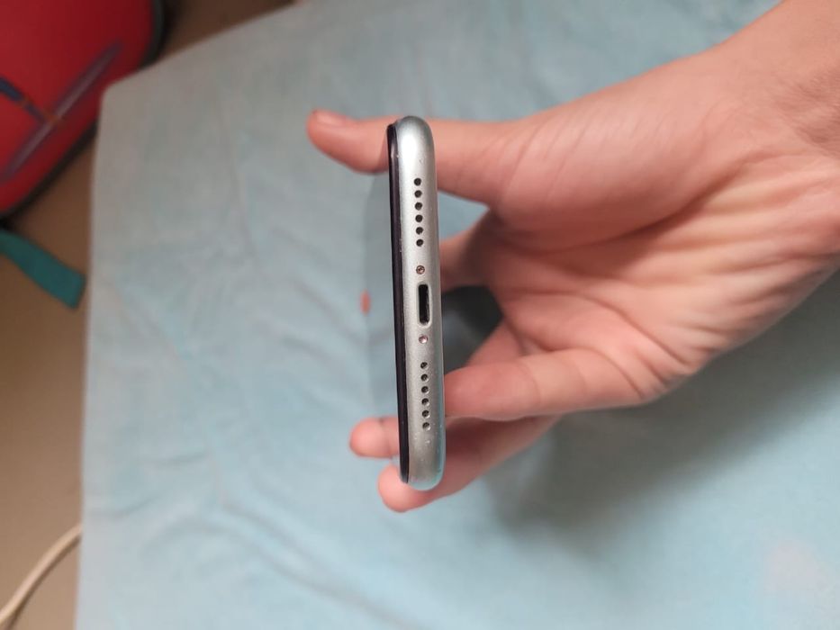 iphon 11 бек каропки