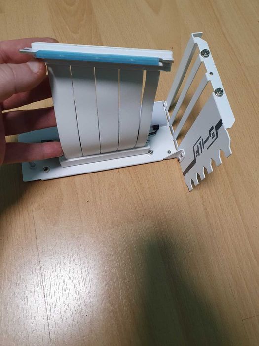 Suport Vertical GPU EZDIY-FAB, cu cablu Riser PCIe 4.0, ARGB, Alb