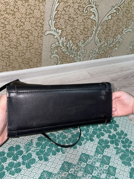 Сумка черная стильная