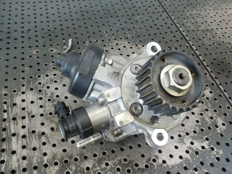 pompa inalta 2.2 d 55284529  alfa romeo giulia stelvio 0445010747 55274845