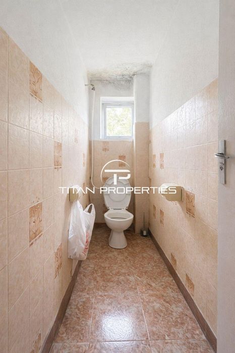 Продава се Четиристаен апартамент в Пловдив, Младежки Хълм - 170 кв.м за 1471 €/кв.м - Снимка #7