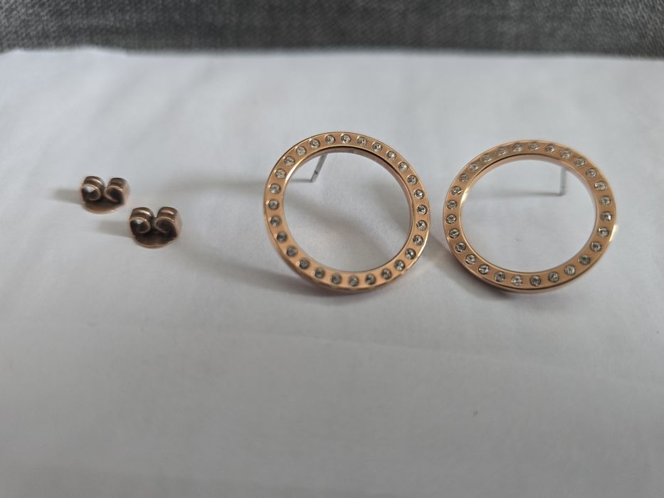 Красиви обеци Calvin Klein