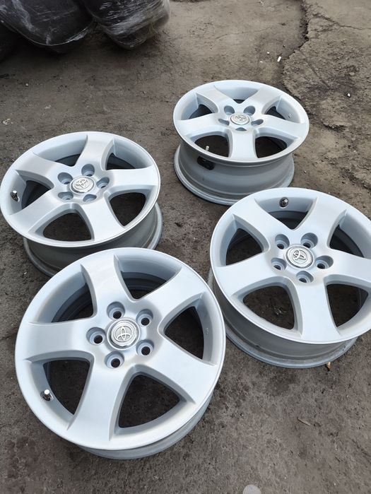Диски R 16 Toyota Camry 35