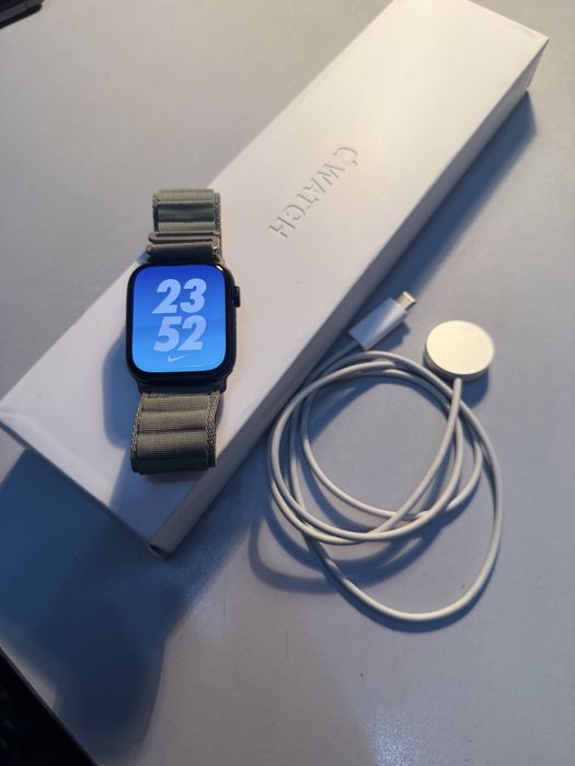 Apple Watch Series 7 45mm 32Gb
