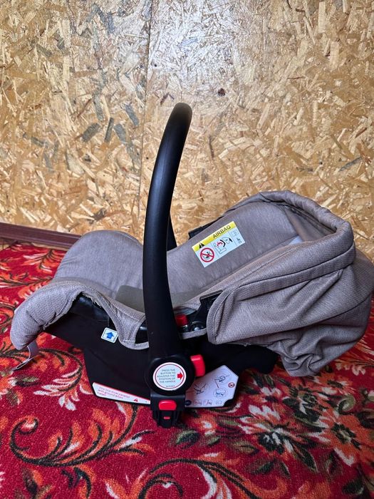 Продам детскую автолюльку