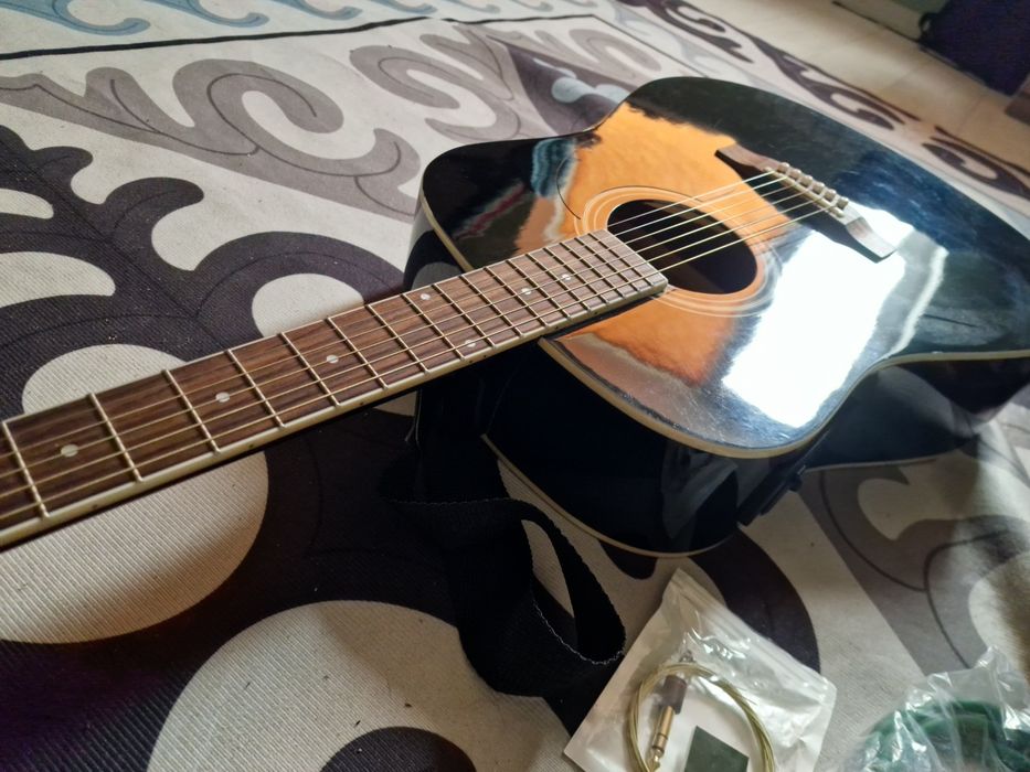 Гитара LEVINSON черная