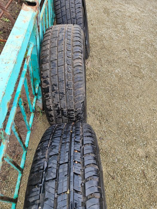 Продам три колеса с дисками в идеале