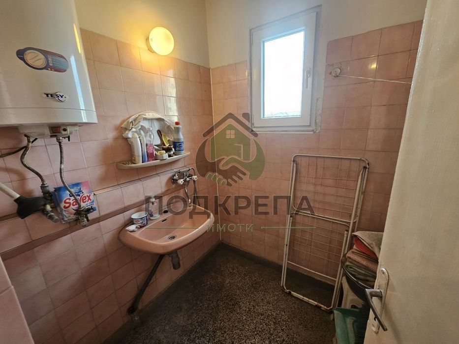 Просторен апартамент с реална квадратура в Кючук Париж – до НАП и Пар