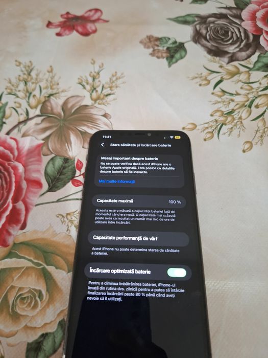 Vand sau schimb iphone 11 pro max si samsung a54