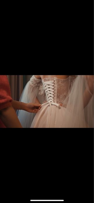 Свадебное платье