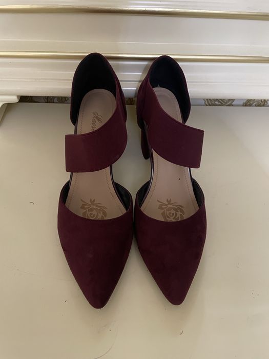 Sifatli bordoviy tufli