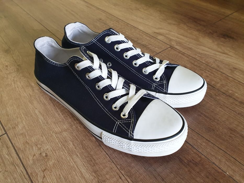 НОВИ кецове 43 номер