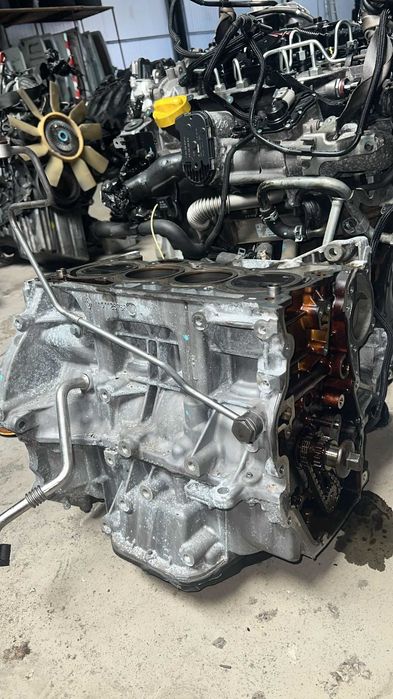 Bloc motor ambielat vibrochen si pistoane 1.2TCE H5F Nissan Juke Dacia Duster Lodgy Dokker Renault Megane IV