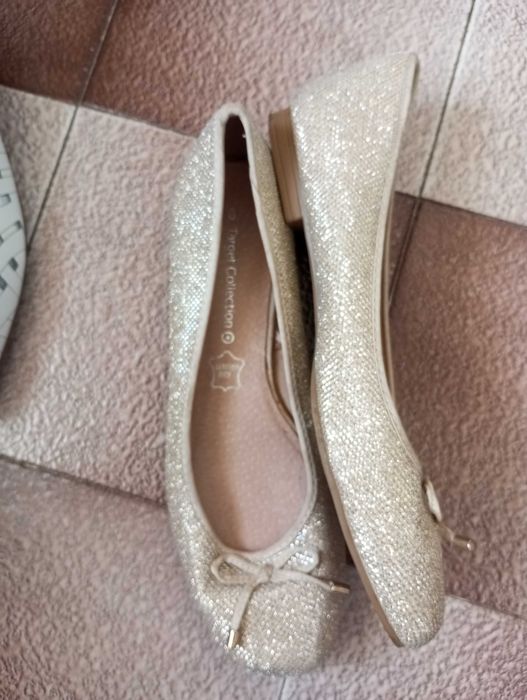 4 чифта красиви обувки