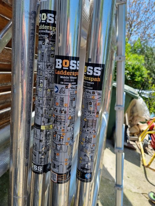Schela aluminiu turn mobil Boss Ladderspan Mobile Towers 3T Urlati • OLX.ro