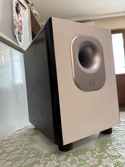 JBL SUB-140/230 8” Bass