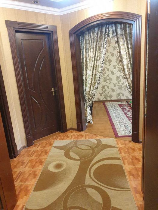 Сдаётся квартира рисвий базар