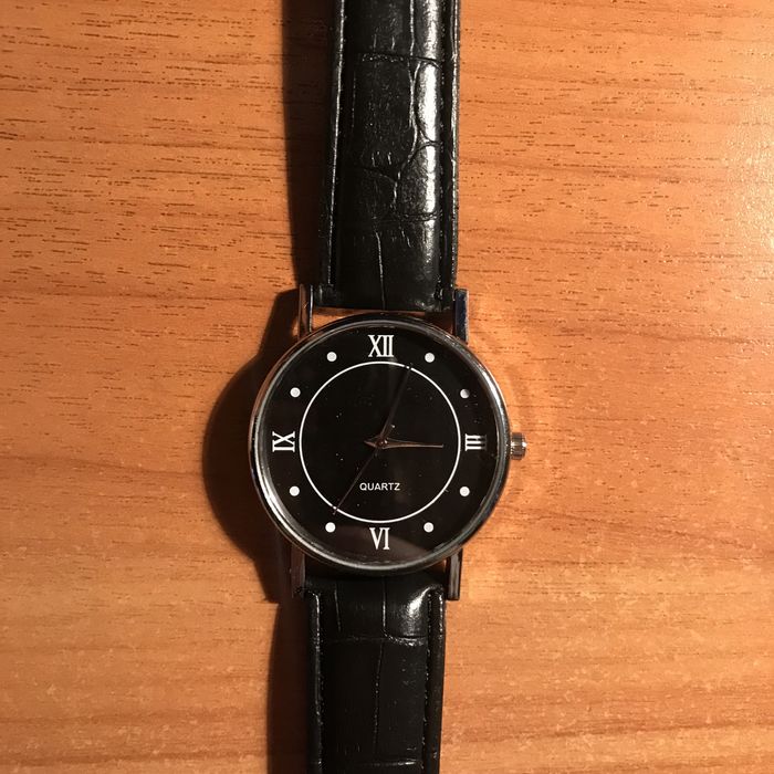 Новые мужские часы