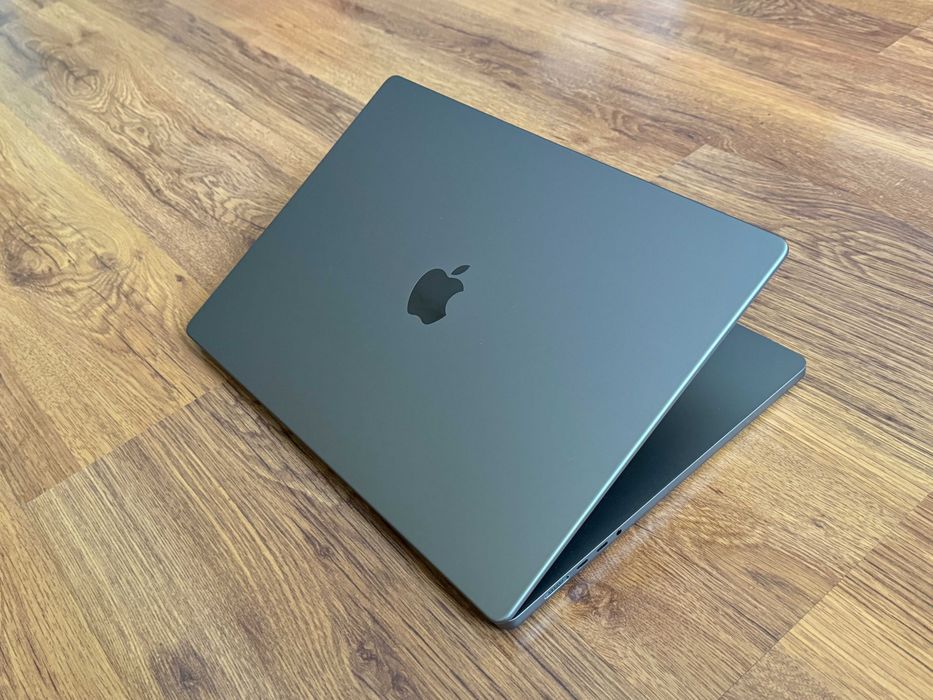 16' Apple MacBook Pro M1 MAX 2021 Space Grey 64GB RAM/1TB SSD/Бат 12ч