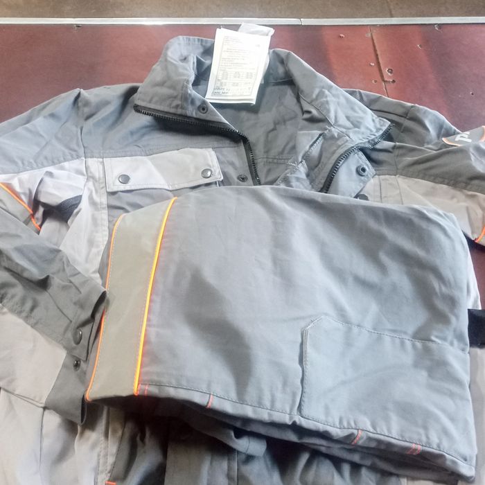 Рабочая одежда комплект брюки куртка