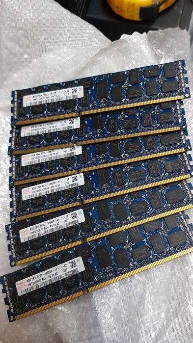 Memorie Ram Server Ddr3 ECC REG 8 GB SK HYNIX 12800R M393B1K70QB0-YH9 HMT41GR7AFR4A HMT31GR7CFR4A SAMSUNG 10600R M393B1K70QB0-YH9