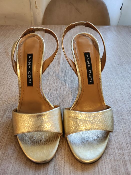 Sandale elegante Anna Cori aurii