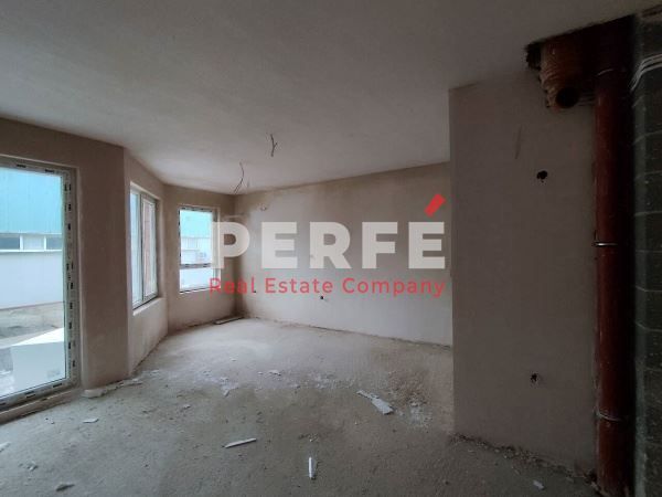 Продава се Двустаен апартамент в Бургас, Славейков - 62 кв.м за 1237 €/кв.м - Снимка #1