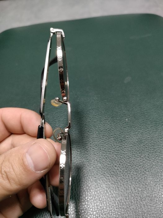 Продам женский очки брендовые