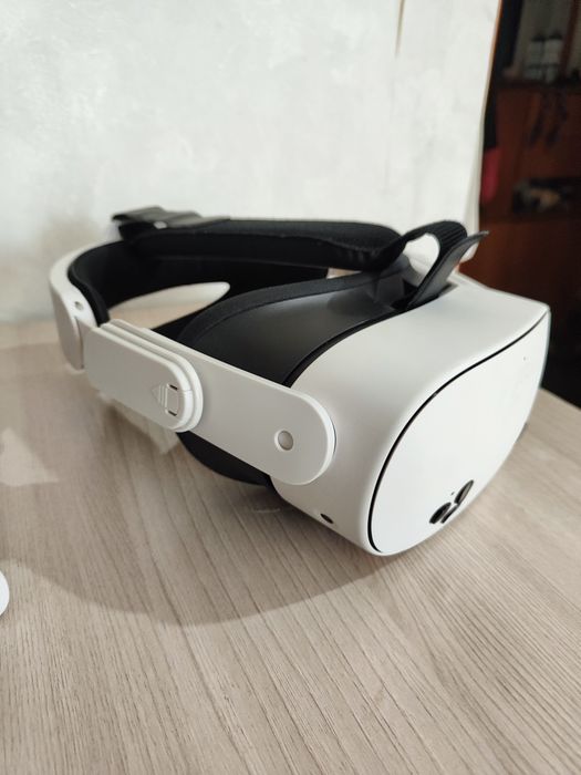 Meta Quest 3S 128GB-продажа или обмен