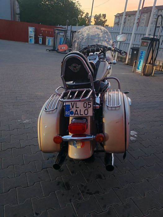 Vand Kawasaki Vulcan 1500 Nomad 2002