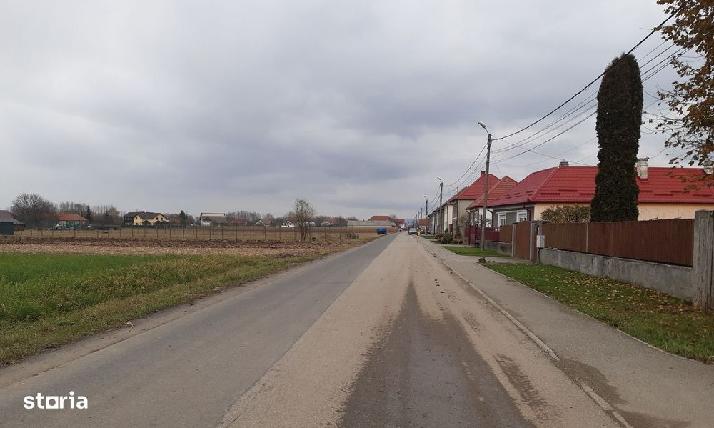 Teren intravilan construibil utilitati asfalt central Lunca Calnicului
