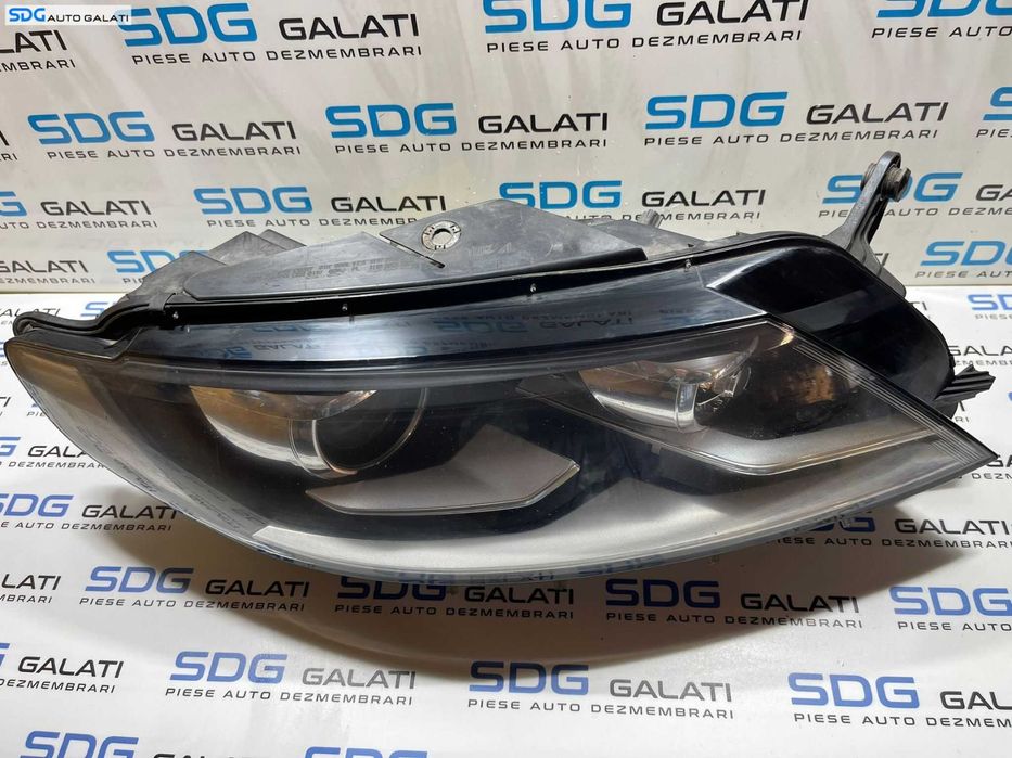 Far Dreapta Xenon Volkswagen CC 2012 - 2017 Cod 3C8941032H [B3081]