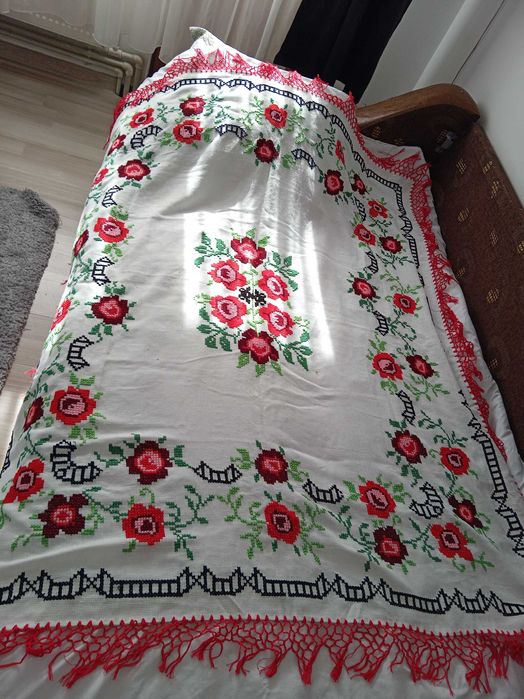 Fete de masa cu vechime