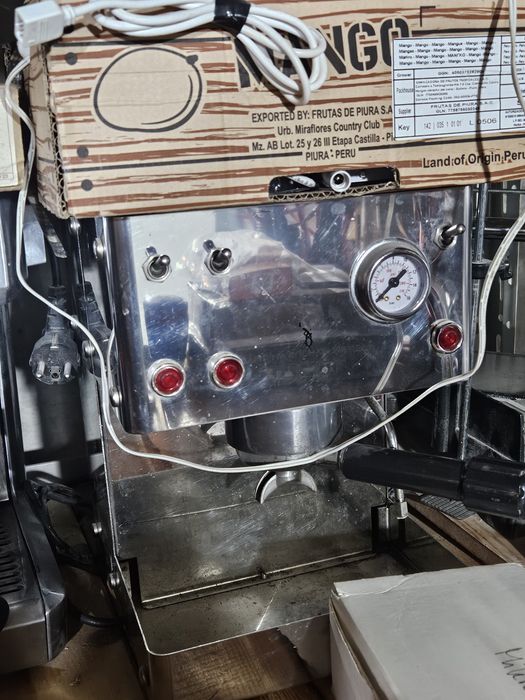 Espressor profesional si rasnita profesionala