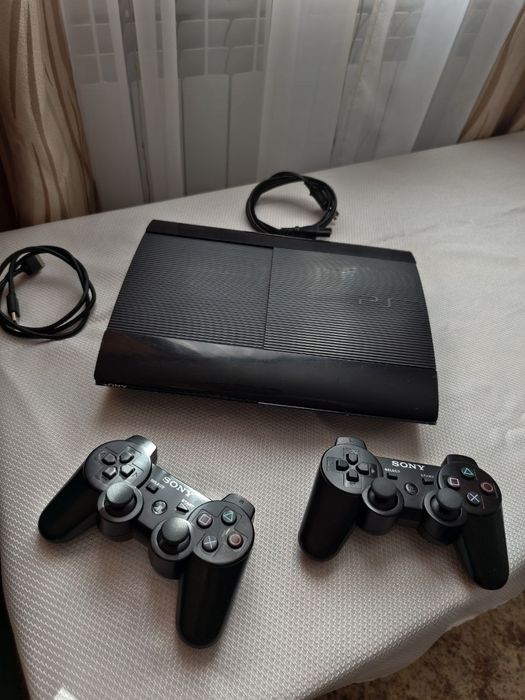 Продам PS3 super slim 500gb прошитая