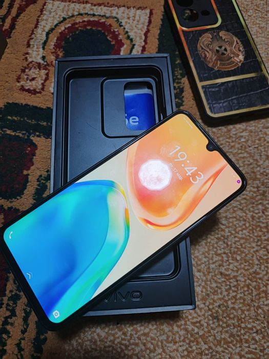 Vivo телефон сатылады срочна