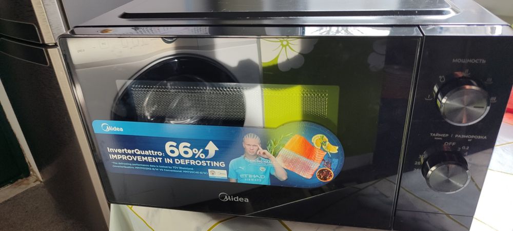 Микроволновка Midea