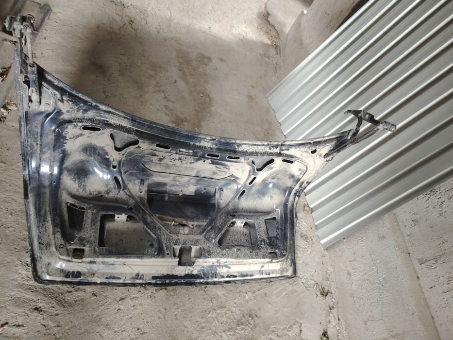 Крышка багажника ауди а 4